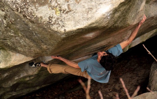 Paul Robinson on The Island (8c) in Fontainebleau