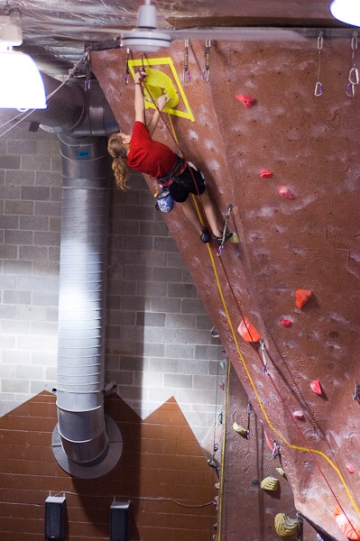 Michaela Kiersch impressively flashing her way to 1st place in Women's Open DSC_7505